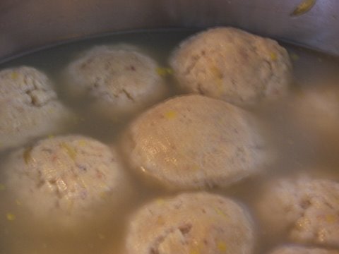 matzoh-ball-soup